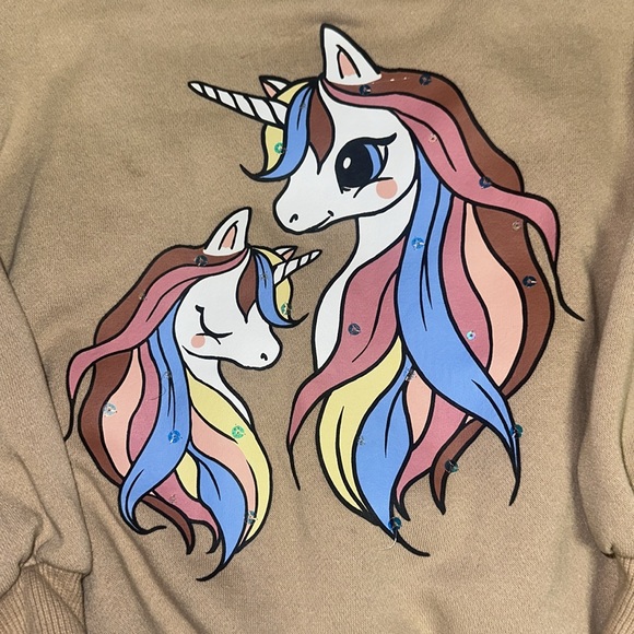 Gorgeous unicorn sweaters - Picture 6 of 9